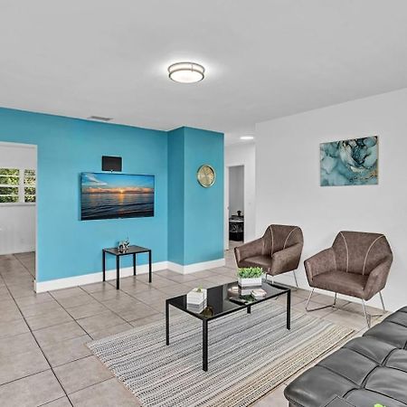 Modern 2Br Oasis Mins To Beach & Casino Db2 Dania Beach Ngoại thất bức ảnh