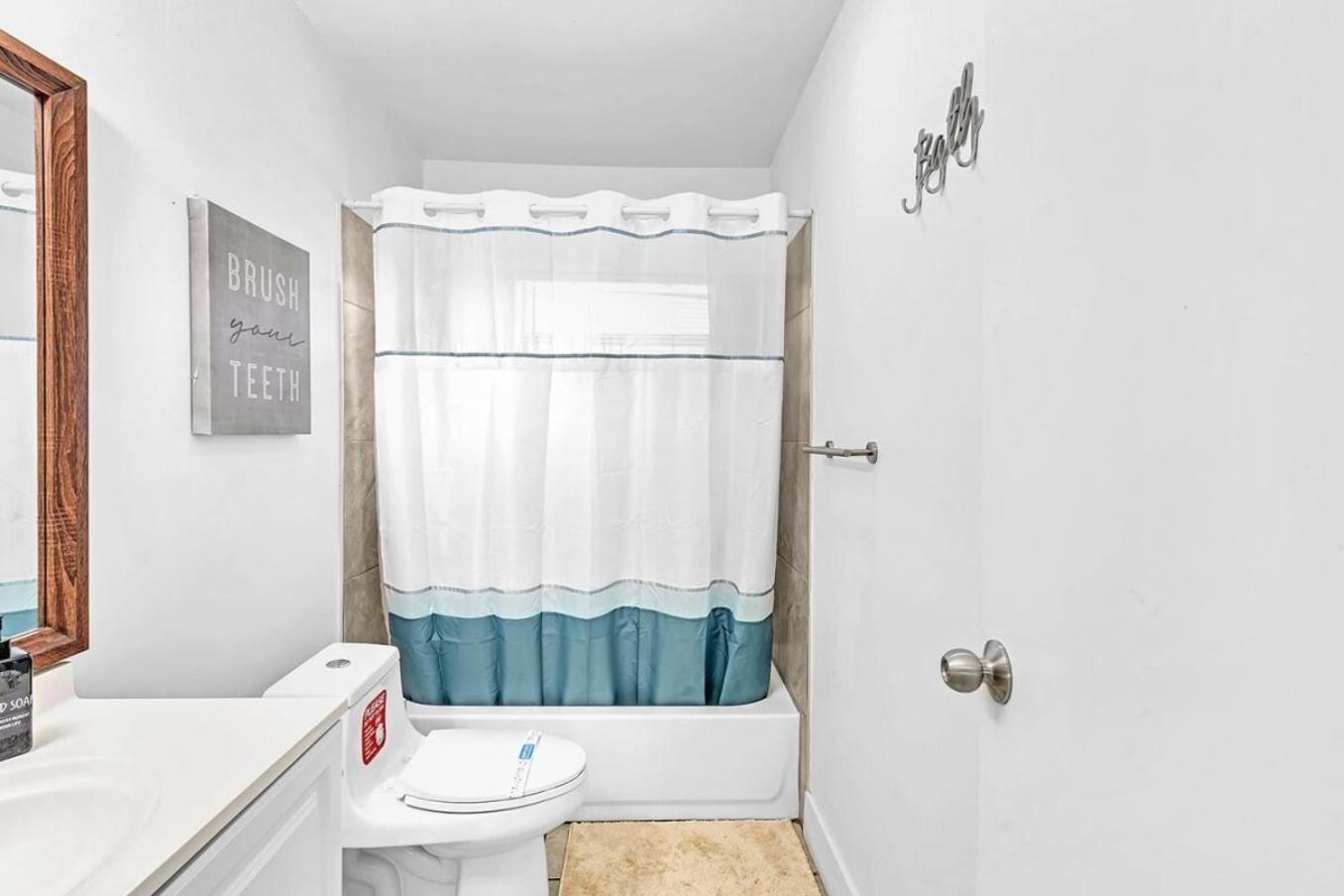Modern 2Br Oasis Mins To Beach & Casino Db2 Dania Beach Ngoại thất bức ảnh