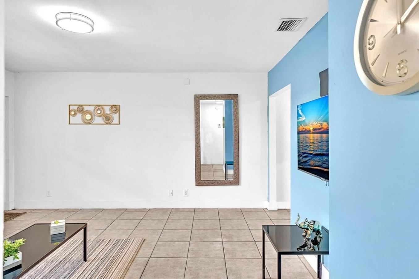 Modern 2Br Oasis Mins To Beach & Casino Db2 Dania Beach Ngoại thất bức ảnh